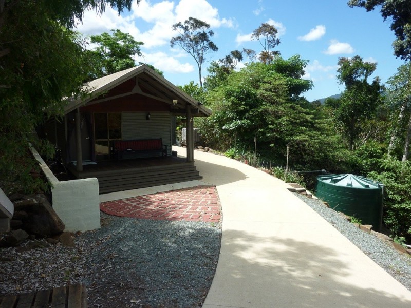 50 STANILAND DRIVE, Strathdickie QLD 4800