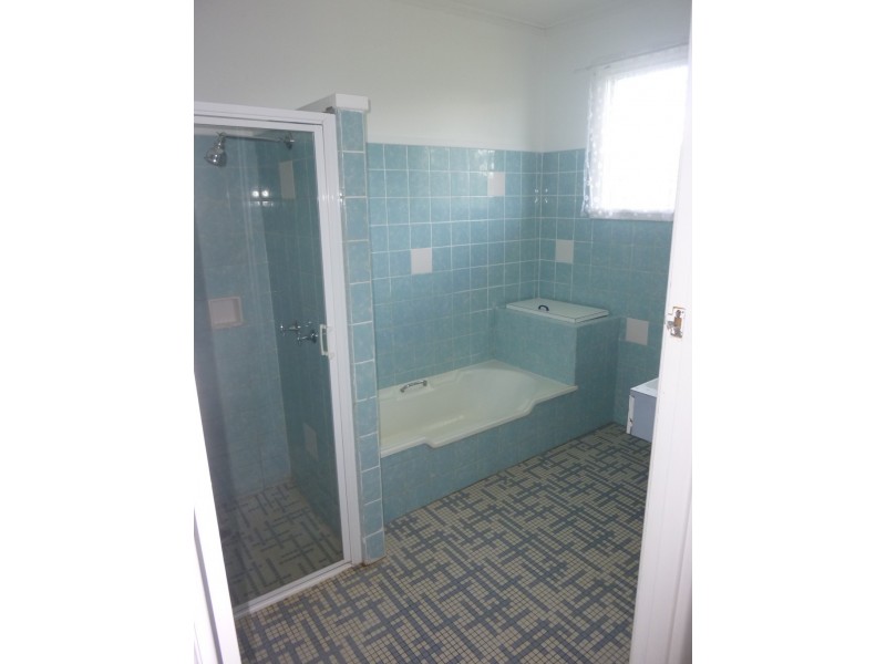 29 Spruce Road, Proserpine QLD 4800