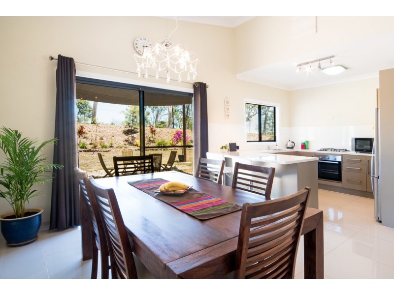 188 LELONA DRIVE, Bloomsbury QLD 4799