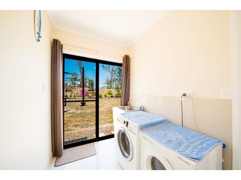 188 LELONA DRIVE, Bloomsbury QLD 4799