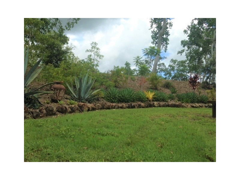 188 LELONA DRIVE, Bloomsbury QLD 4799