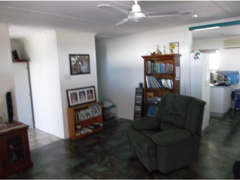 6 OHanlon Crescent, Mount Julian QLD 4800