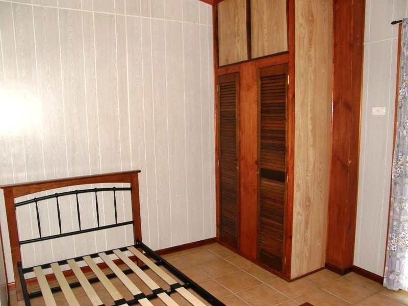 33 Carlisle Crescent, Bloomsbury QLD 4799