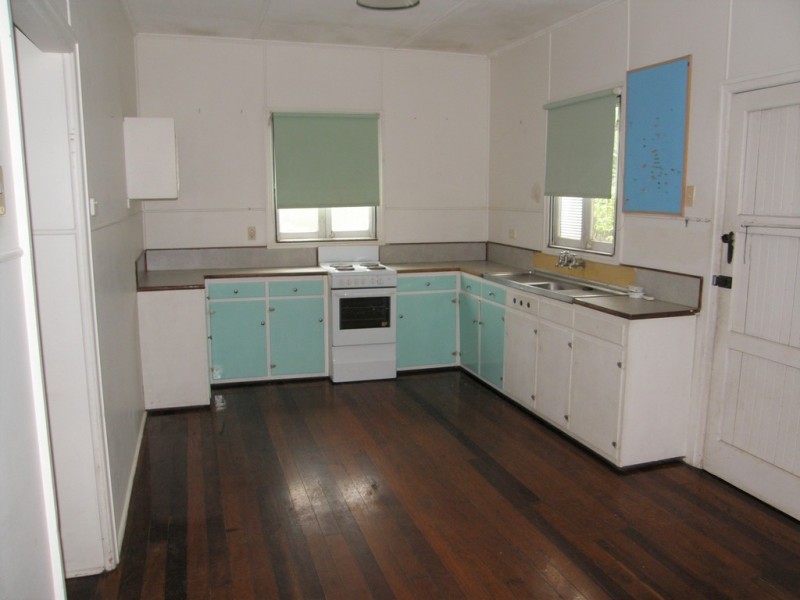 6 Jupp Street, Proserpine QLD 4800