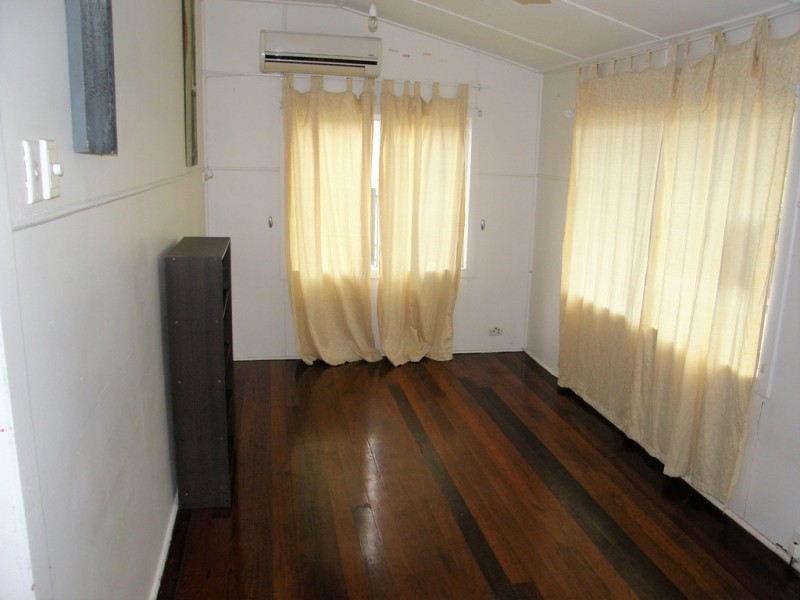 6 Jupp Street, Proserpine QLD 4800