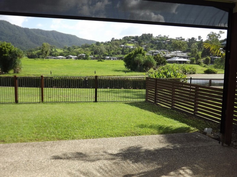 54 Abell Road, Cannonvale QLD 4802
