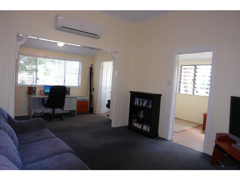 8 Waite Street, Proserpine QLD 4800