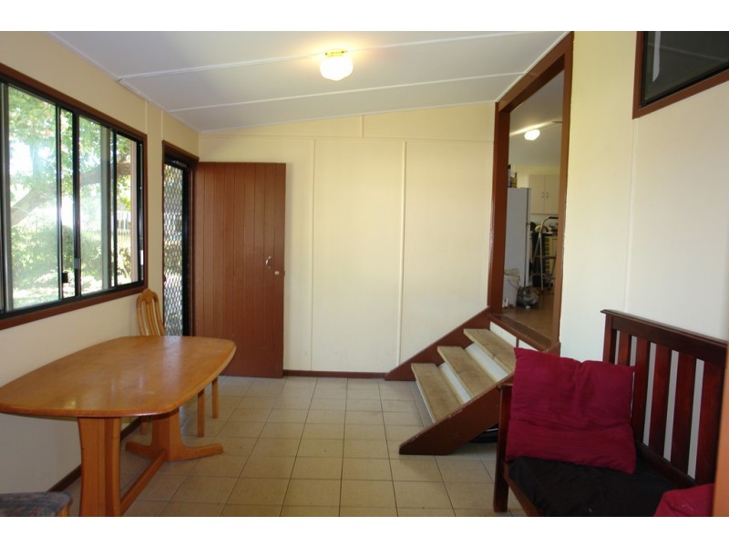 8 Waite Street, Proserpine QLD 4800