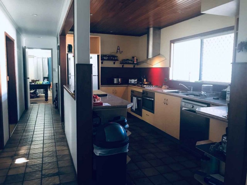 27 Jupp Street, Proserpine QLD 4800