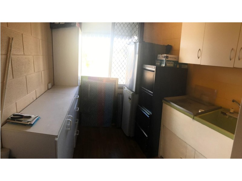 27 Jupp Street, Proserpine QLD 4800