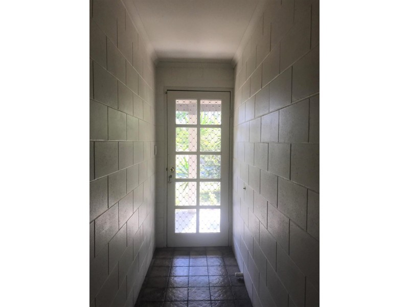 27 Jupp Street, Proserpine QLD 4800