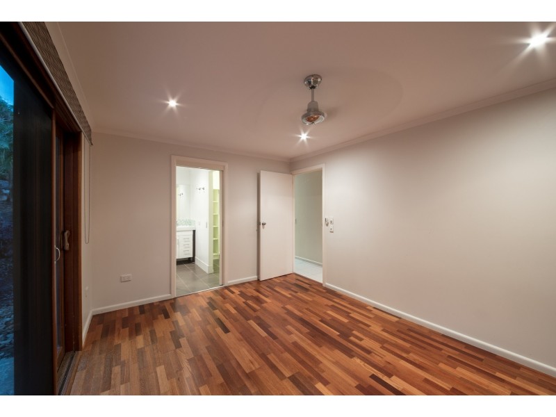 13 Iluka Street, Cannonvale QLD 4802