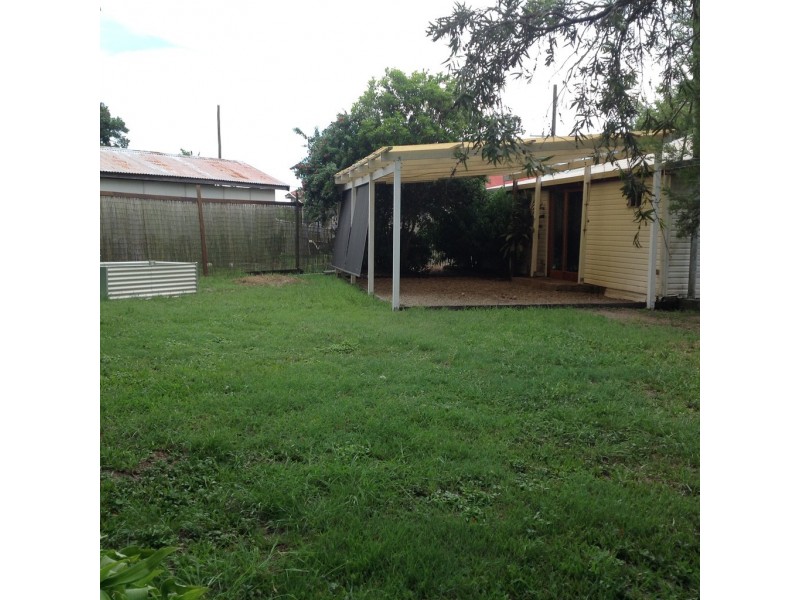 102 Faust Street, Proserpine QLD 4800