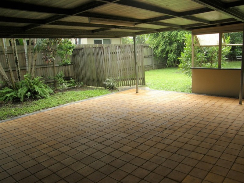 30 Hansen Drive, Proserpine QLD 4800