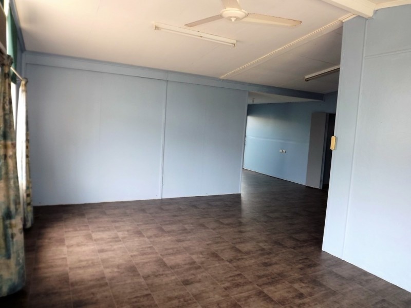 71 Main Street, Proserpine QLD 4800