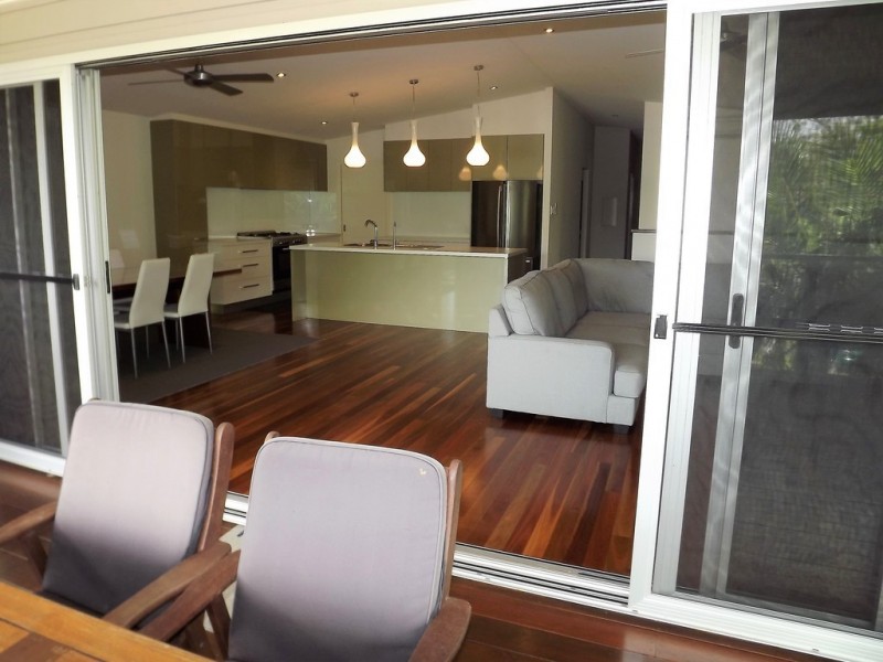 44B Eshelby Drive, Cannonvale QLD 4802