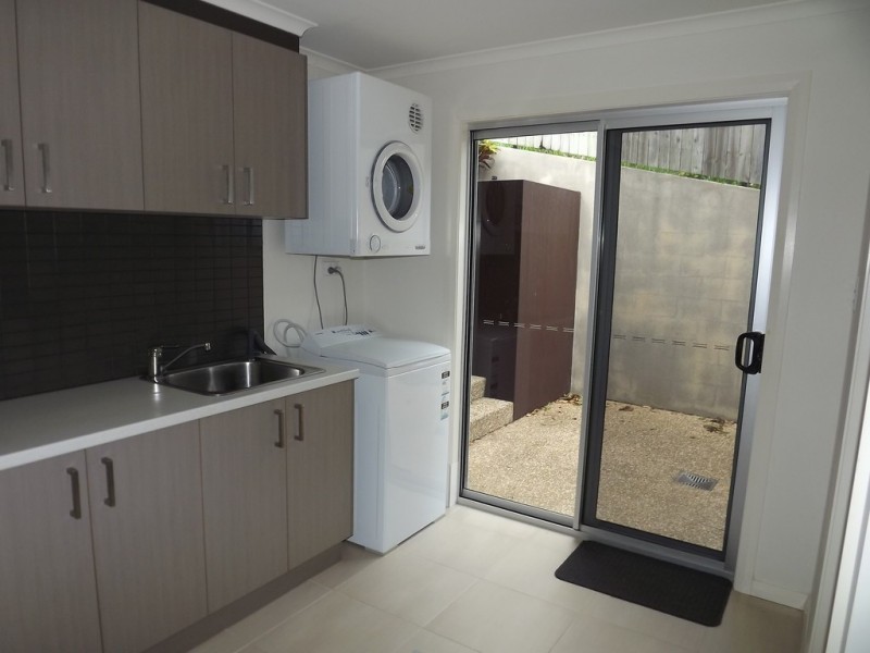 44B Eshelby Drive, Cannonvale QLD 4802