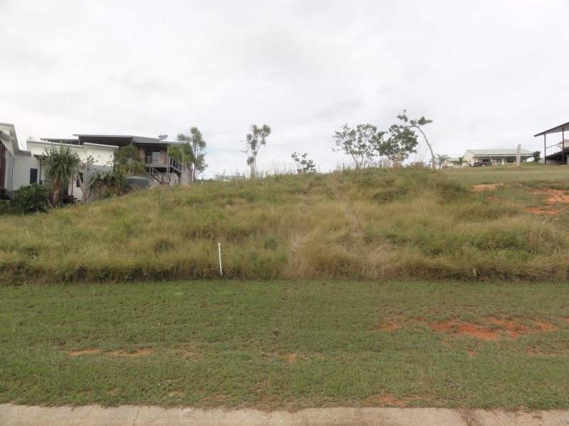 1/5 Gloucester Avenue, Hideaway Bay QLD 4800