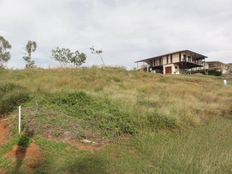 1/5 Gloucester Avenue, Hideaway Bay QLD 4800