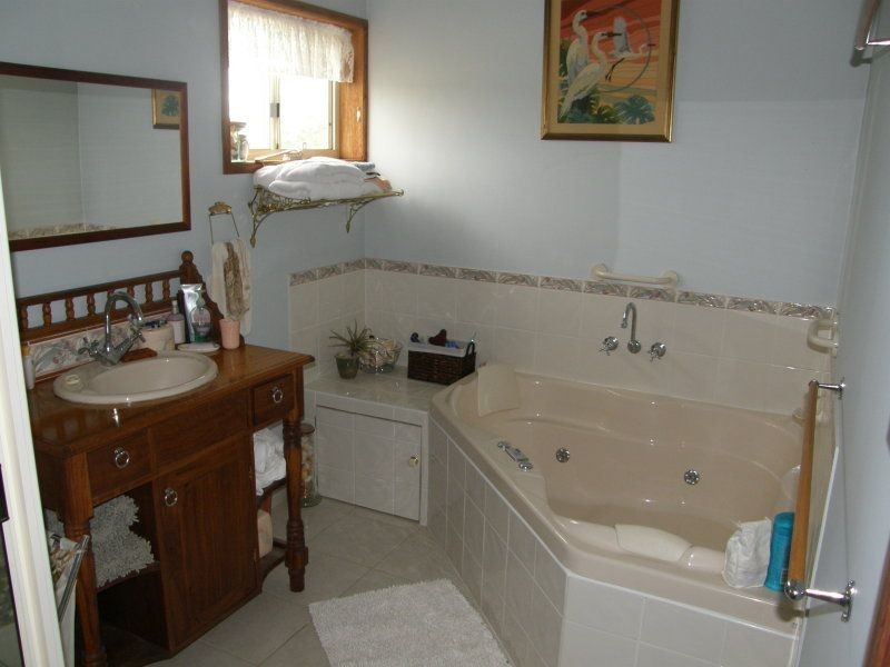 9824 Bruce Highway, Bloomsbury QLD 4799