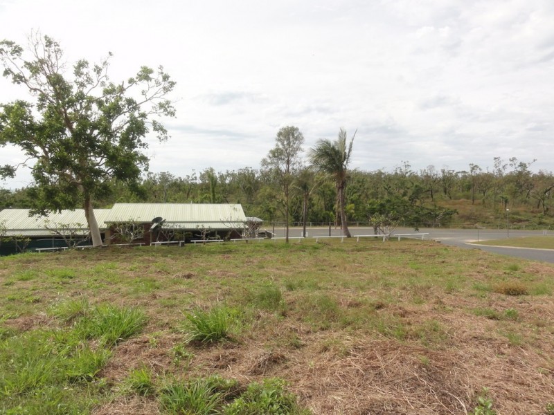 73 Blackcurrant Drive, Hideaway Bay QLD 4800