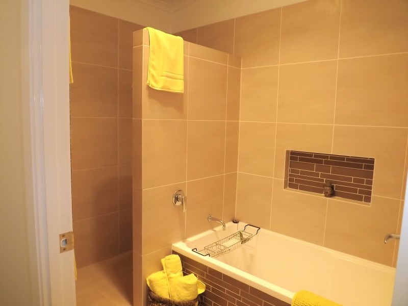 44A Eshelby Drive, Cannonvale QLD 4802