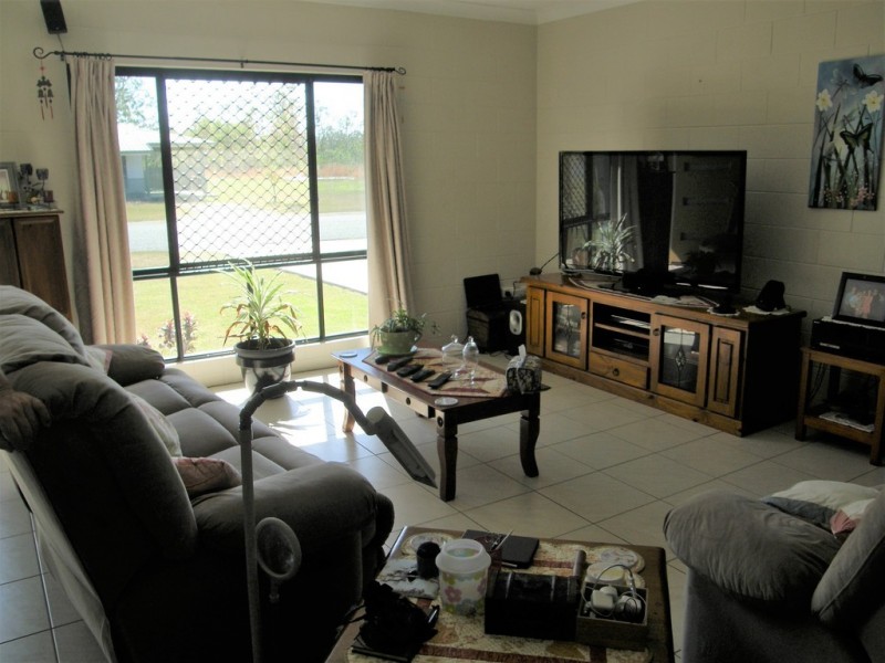 44 Marine Parade, Midge Point QLD 4799