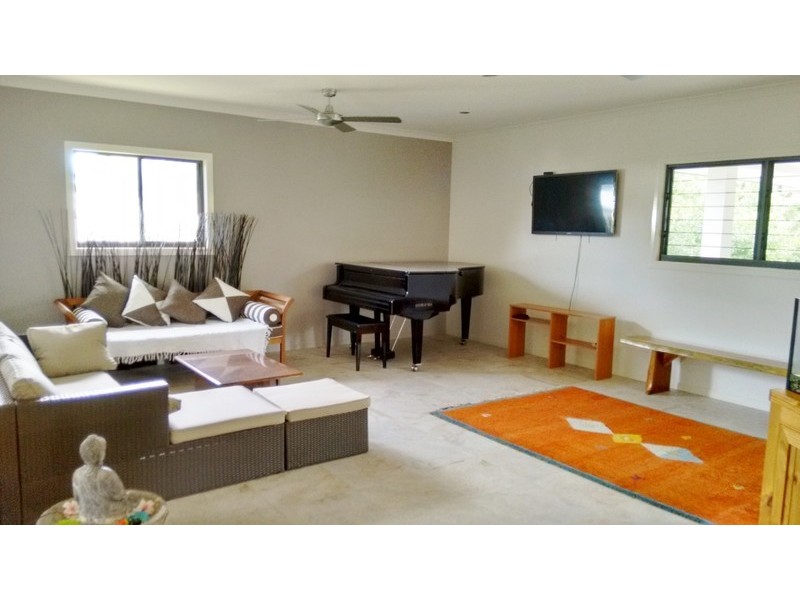 53 Trochus Street, Dingo Beach QLD 4800