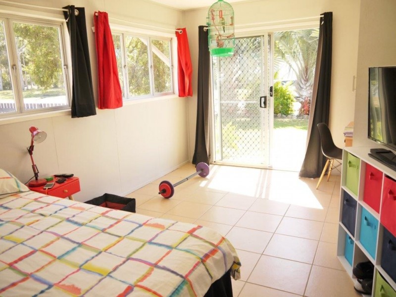 9 Park Drive, Midge Point QLD 4799