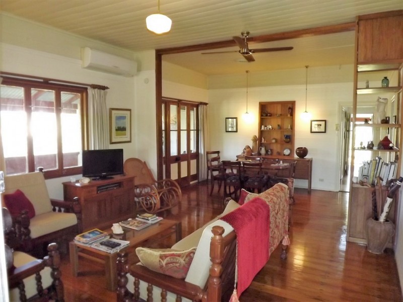 14 Barry Street, Proserpine QLD 4800
