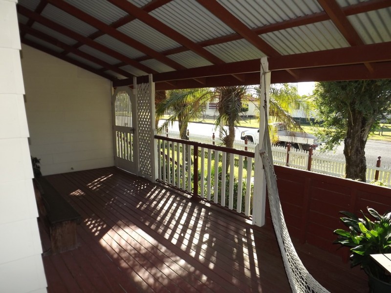 14 Barry Street, Proserpine QLD 4800