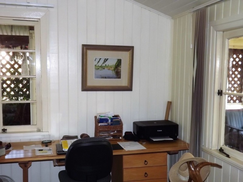 14 Barry Street, Proserpine QLD 4800