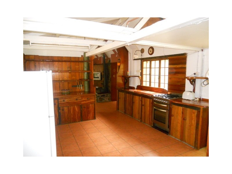 11 Sinclair St Dittmer, Proserpine QLD 4800