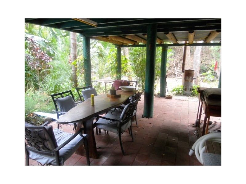 11 Sinclair St Dittmer, Proserpine QLD 4800