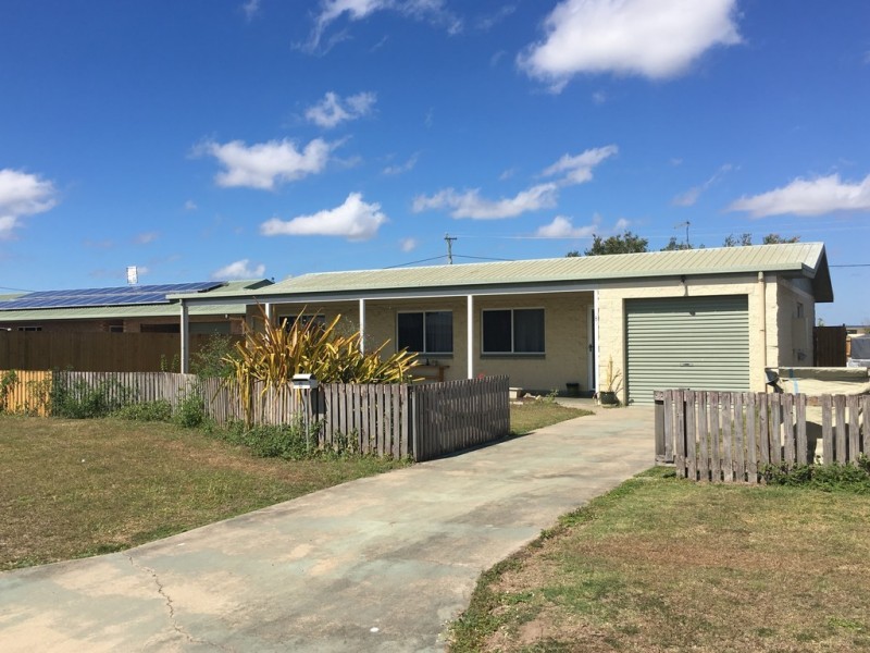 8 Rose Street, Proserpine QLD 4800