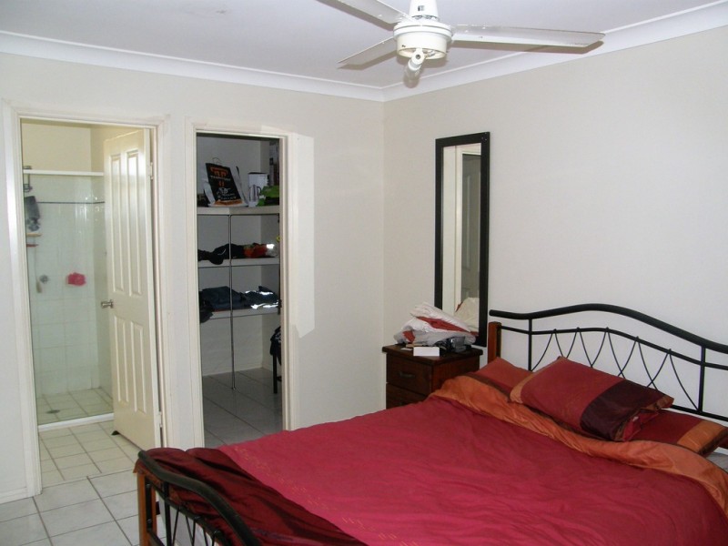 2 / 61 Marine Parade, Midge Point QLD 4799