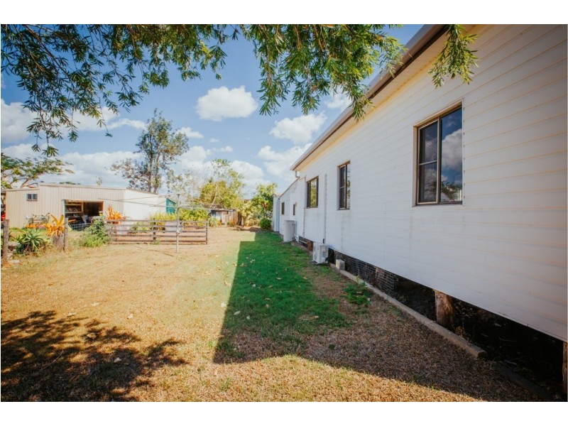 10 Dodd Street, Proserpine QLD 4800