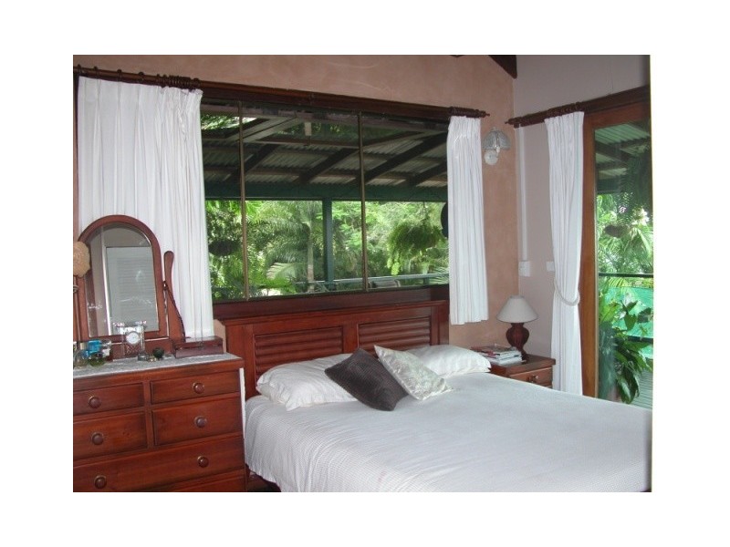 161 Staniland Drive Strathdickie, Proserpine QLD 4800