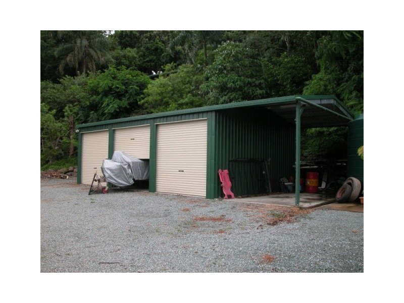 161 Staniland Drive Strathdickie, Proserpine QLD 4800