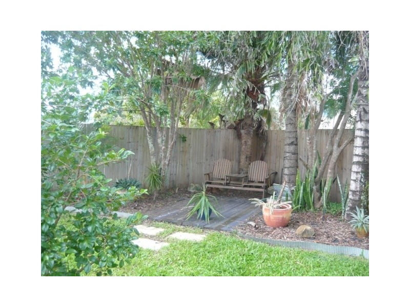 9 Eddie Street, Proserpine QLD 4800