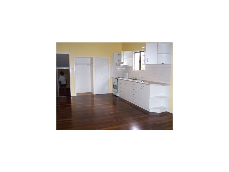 10 Dodd Street, Proserpine QLD 4800