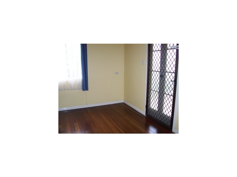10 Dodd Street, Proserpine QLD 4800