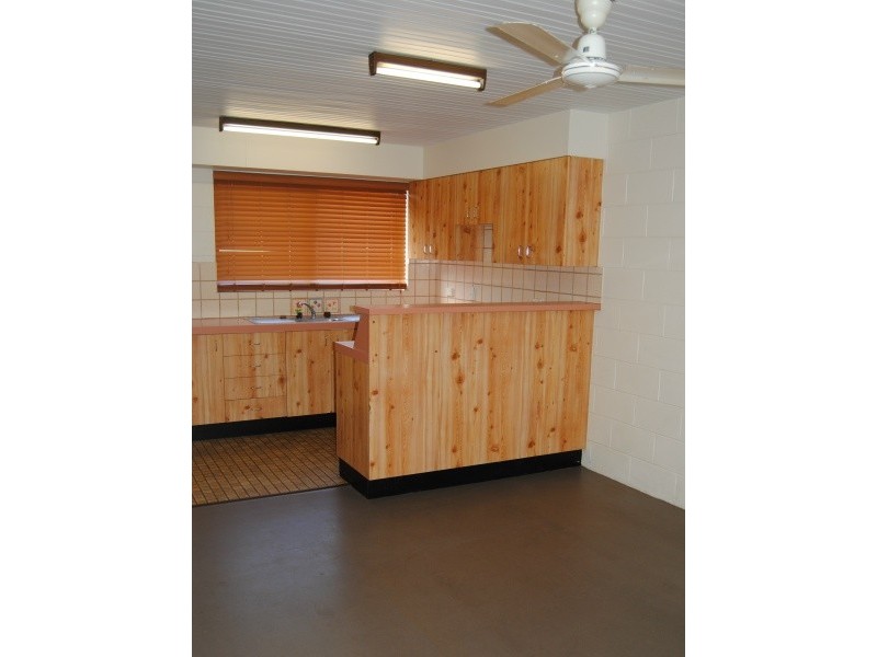 2 / 3 Mill Street, Proserpine QLD 4800