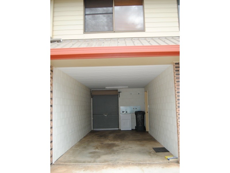 2 / 3 Mill Street, Proserpine QLD 4800