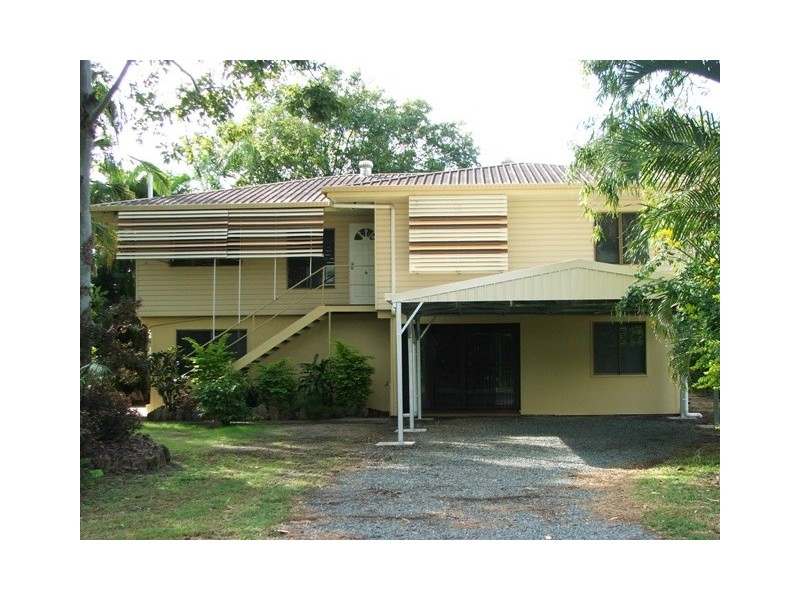 7 Atkinson Street, Proserpine QLD 4800