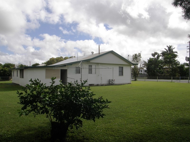 44 Ruge Street, Proserpine QLD 4800