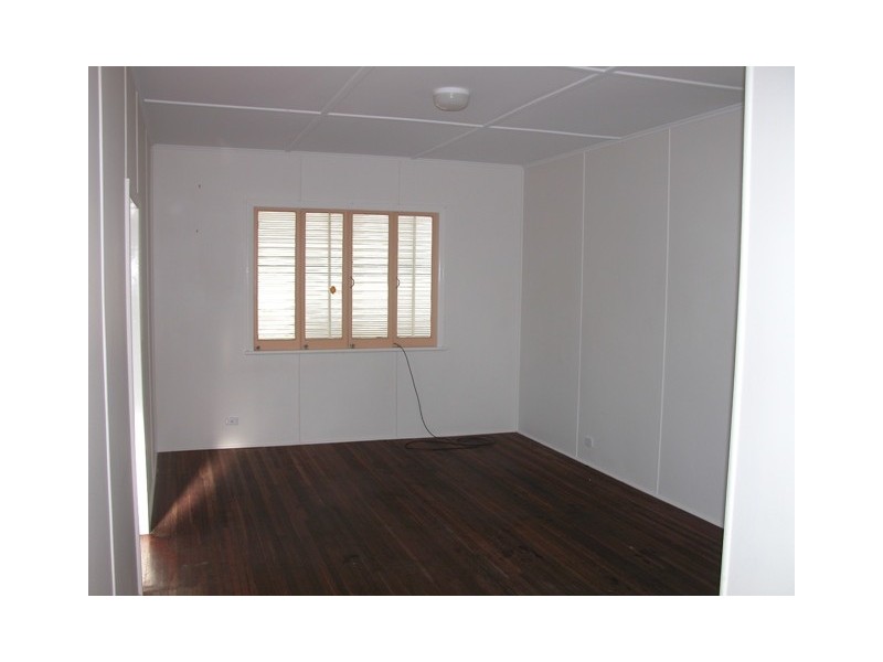 6 Elizabeth Street, Proserpine QLD 4800