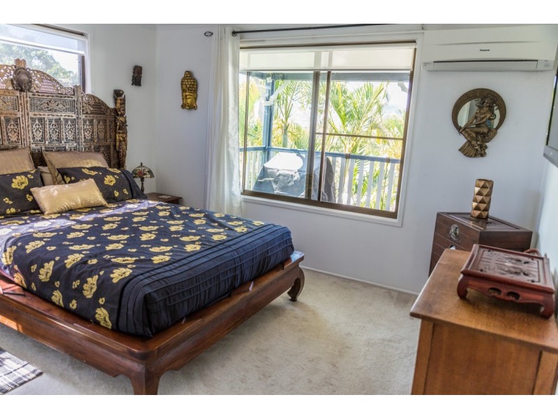 Lot 2 No. 4 HAMILTON AVENUE, Cannonvale QLD 4802