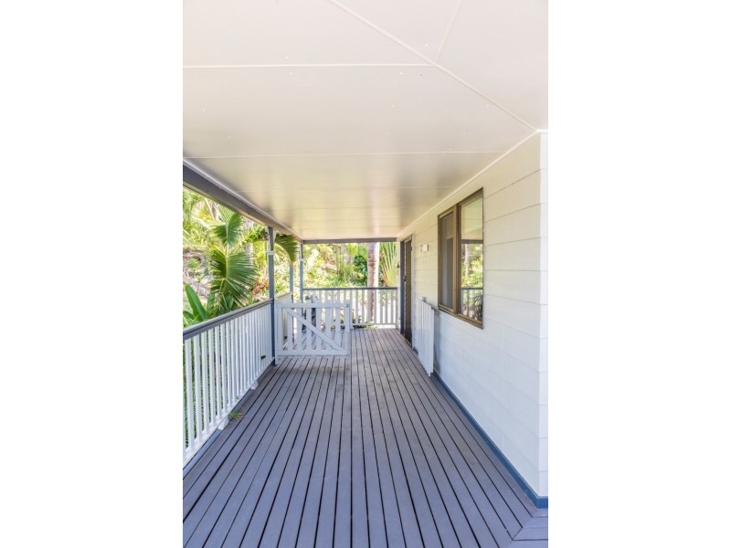 Lot 2 No. 4 HAMILTON AVENUE, Cannonvale QLD 4802