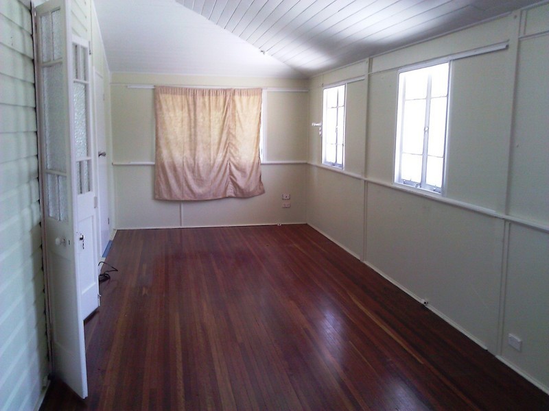 2 / 19 Chapman Street, Proserpine QLD 4800